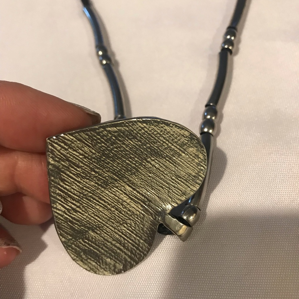 Necklace - Picture 3 of 3